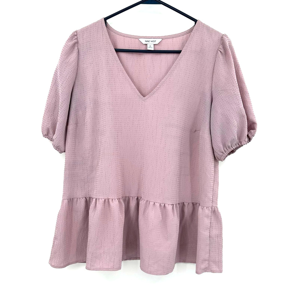 Nine West size medium purple‎ short sleeve peplum style top shirt blouse